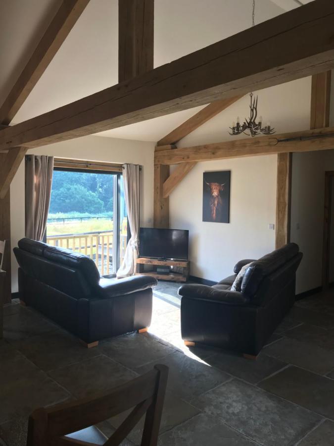 Trelaske Mill Cider Barn-With Hot Tub, Fire Pit Bbq Lewannick Exterior foto